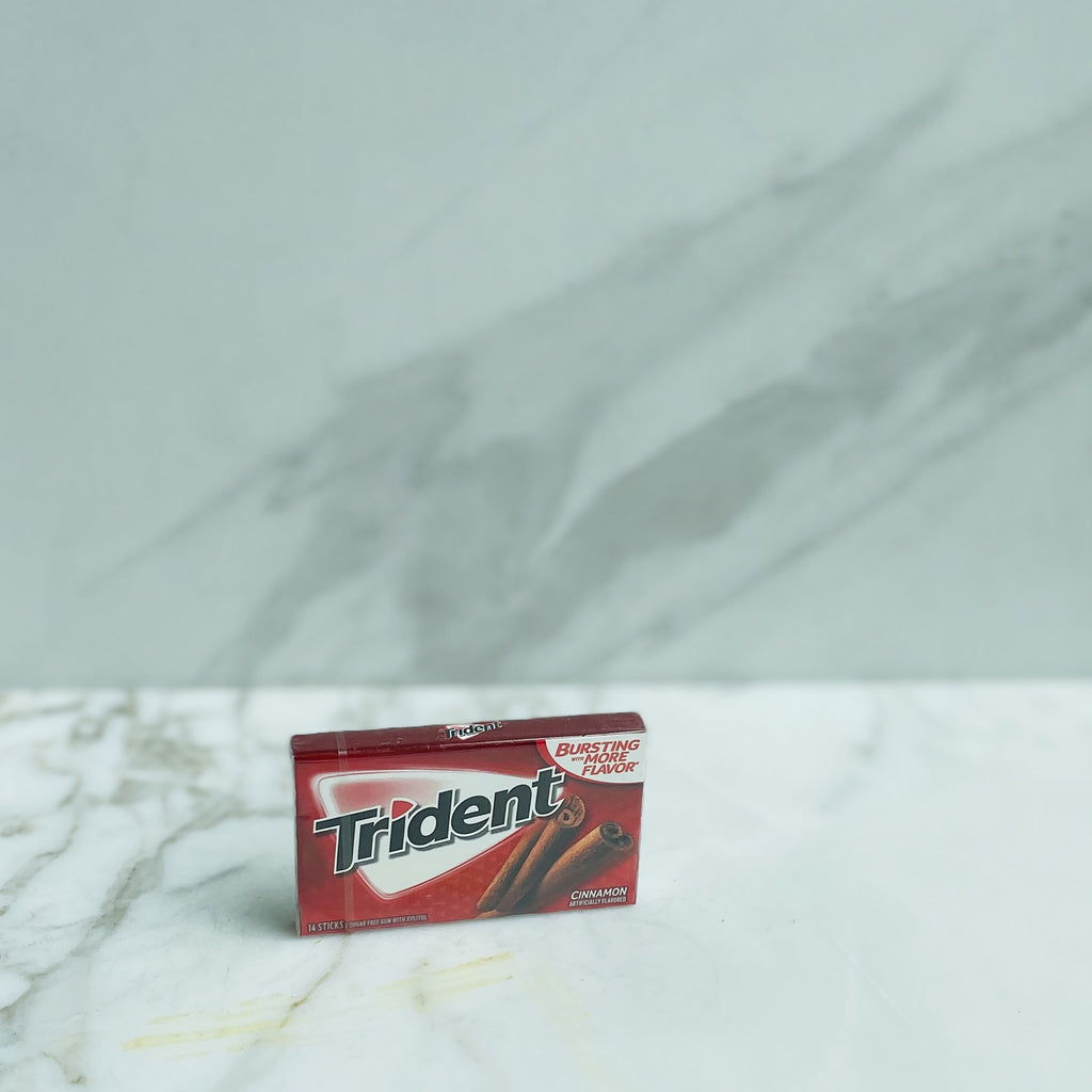 Trident cinnamon chewing gums